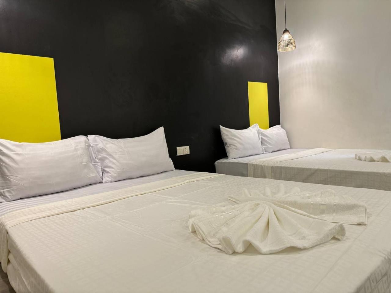 The Hive Hotel Siem Reap Exterior photo